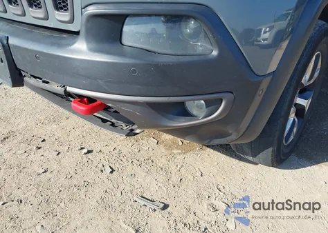 2014 Jeep Cherokee Trailhawk из США, поврежденный, VIN 1C4PJMBS8EW276495